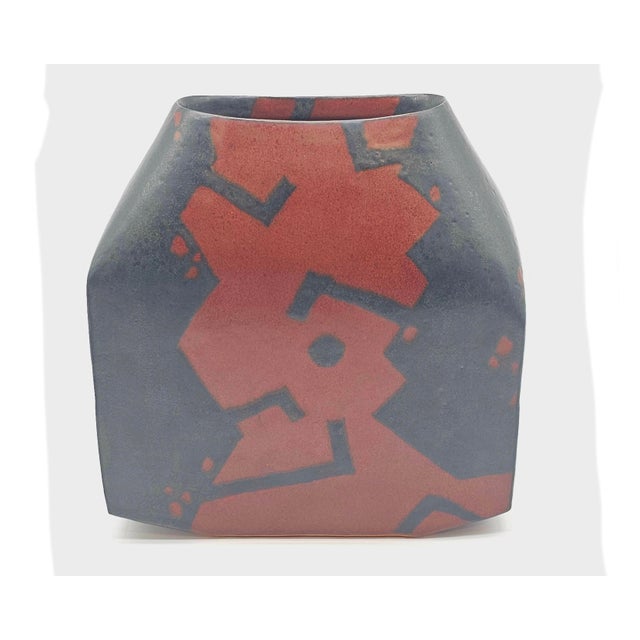 Japanese Morino Taimei Studio Pottery Flat Jar – Rust & Black Geometric Glaze, Signed For Sale - Image 3 of 7