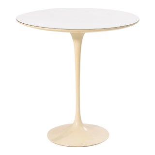 Eero Saarinen for Knoll Tulip Side Table, 20” Top, C. 1950s Mid-Century Modern For Sale
