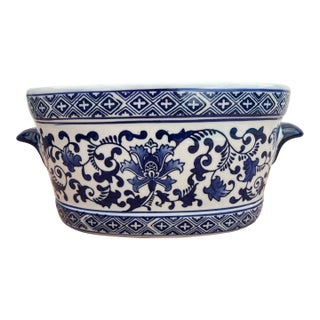 Vintage Blue & White Basin Foot Bath Style Floral Oval Planter For Sale