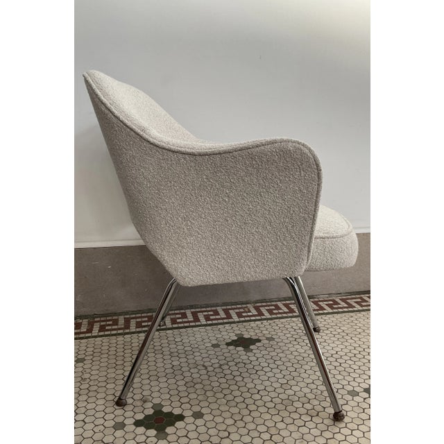 Metal Vintage Saarinen Attributed Executive Armchair in Boucle For Sale - Image 7 of 12