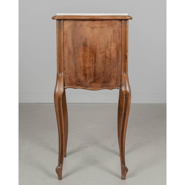 French Louis XV Style Nightstand, Walnut With Marble Top, Circa 1900s For Sale In Orlando - Image 6 of 9