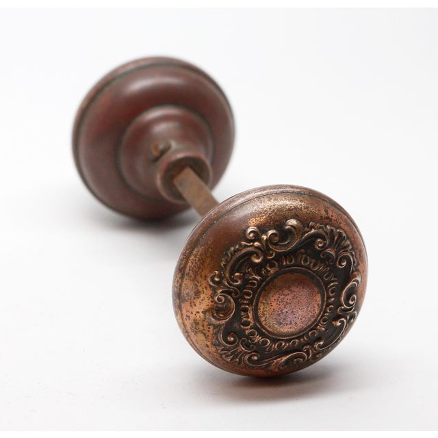 These two fold bronze knobs were made by Corbin in the 1905 catalog. They are part of the F-22300 Voltaire group. Sold as...