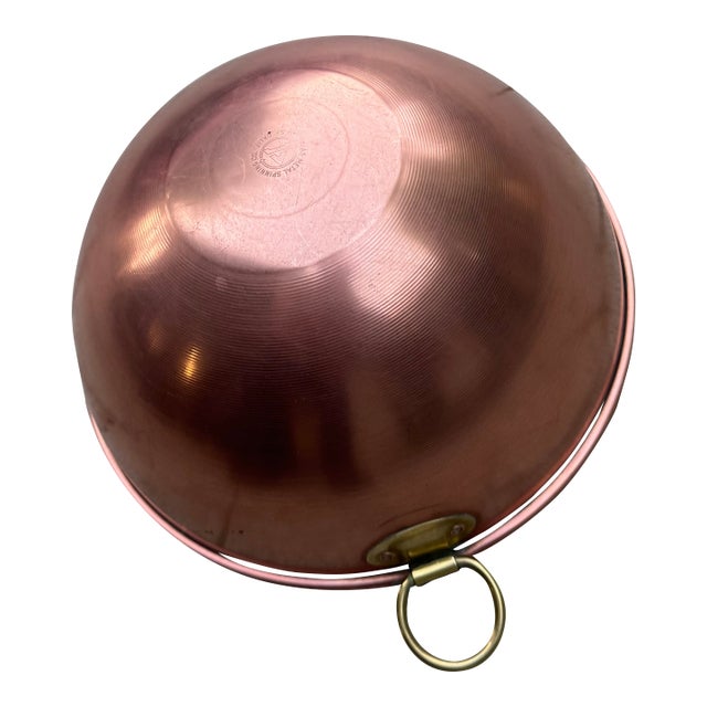Early 20th Century Atlas Metal Spinning Company Mauviel Copper Bowl With Loop Handle For Sale