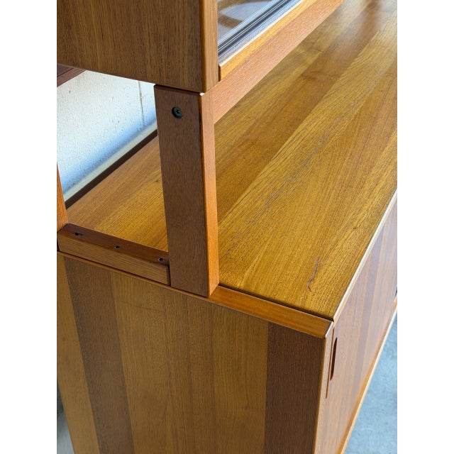 Wood Mid Century Modern Danish Teak Hutch Credenza Display Cabinet 2 Piece 1960s For Sale - Image 7 of 11