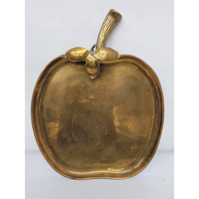 1970s Vintage Brass Apple Tray, Large Spanish Kitchen Wall Decor Sculptural Fruit Accent For Sale - Image 5 of 8