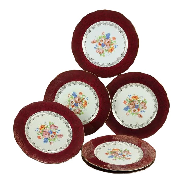 Early 20th Century Atlas Burgundy & Gilt Rim China Dinner Plates with