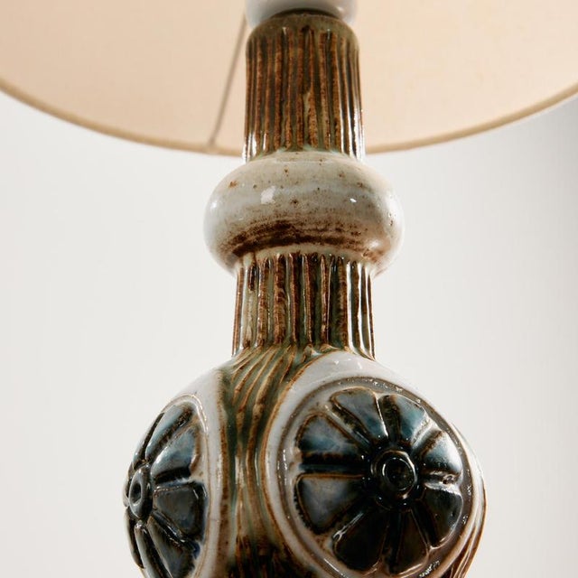 Beige Vintage Ceramic Table Lamp, 1970s For Sale - Image 8 of 10