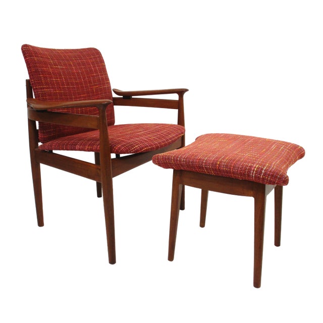 Finn Juhl 192 Teak Lounge Chair and Ottoman Denmark For Sale