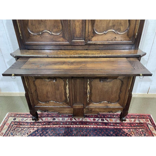 Antique Cabinet in Oak and Chestnut, 1700s For Sale - Image 17 of 18