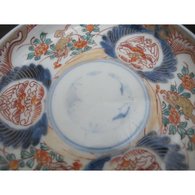 Japanese Japanese Imari Hand Painted Kirin & Flower Porcelain 4 3/4" Plate Set of 6 For Sale - Image 3 of 9