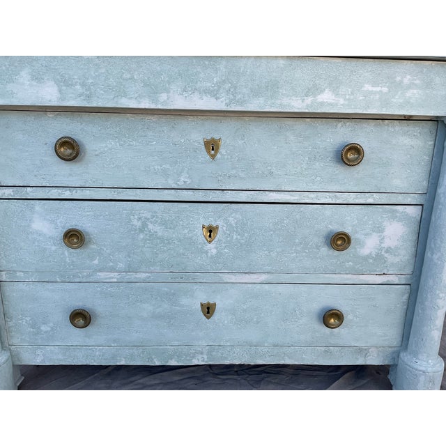 Early 19th Century French Empire Painted Commode For Sale In Tampa - Image 6 of 10