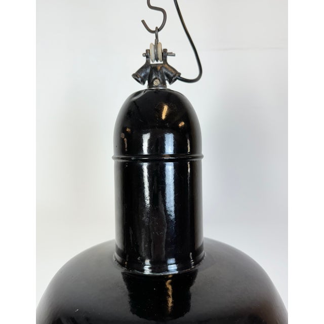 Industrial Industrial Black Enamel Factory Lamp with Cast Iron Top, 1930s For Sale - Image 3 of 18