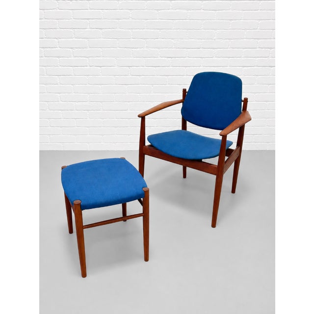 Blue Mid Century Modern Danish Teak Model 203 Armchair + Ottoman by Arne Vodder for France & Daverkosen, C. 1960's For Sale - Image 8 of 17