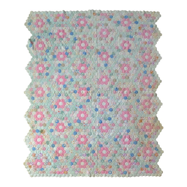 Early 20th Century Grandmother’s Flower Garden Quilt For Sale