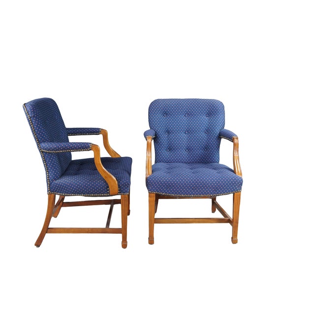 A beautiful matching pair of vintage traditional open-arm accent chairs. Featuring a timeless Federal / Colonial Revival...