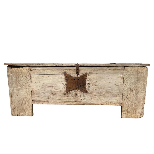 Antique Rustic Chest in Oak, 1600 For Sale - Image 6 of 6
