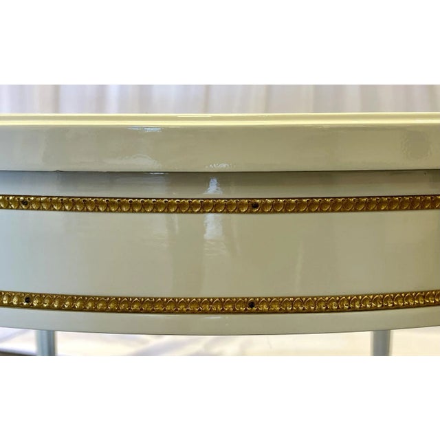 Hollywood Regency Louis XVI Style Dining Table, White Lacquer, Bronze, Jansen Style For Sale - Image 12 of 13