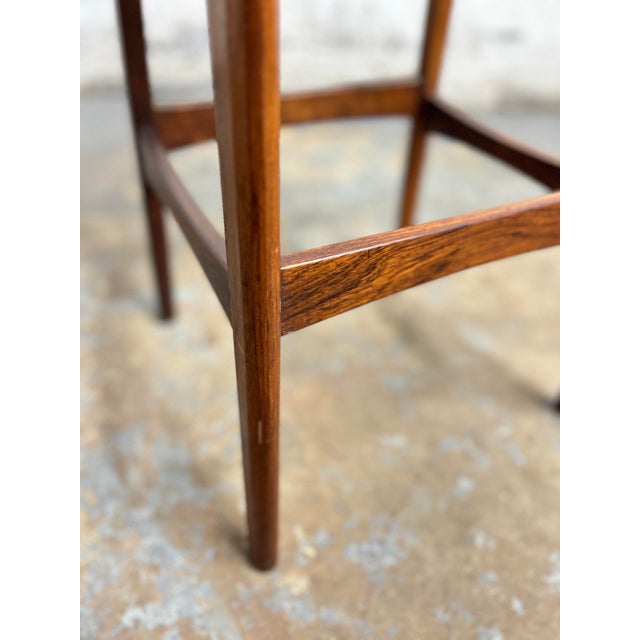 Dyrlund 1960s Danish Mid Century Modern Bar Stools in Rosewood, a Pair - Knud Bent Design for Dyrlund For Sale - Image 4 of 12