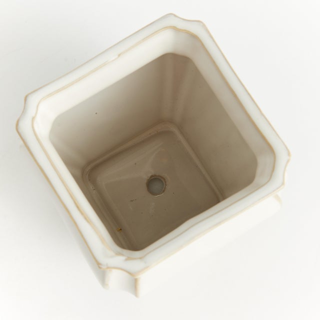 Kenneth Ludwig Chicago Francesca Pot Small For Sale - Image 4 of 4