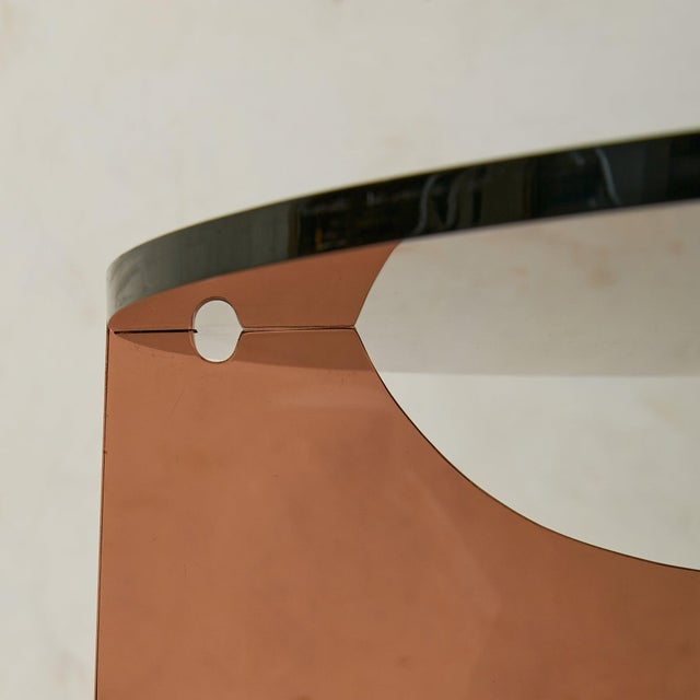 French French Amber Smoked Plexiglass Coffee Table in the Manner of Michel Dumas, 1970s For Sale - Image 3 of 18