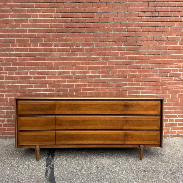 Wood 1960s American of Martinsville Lowboy Dresser With Mirror For Sale - Image 7 of 12