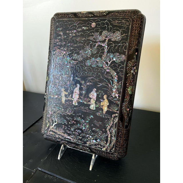 Antique Japanese Lacquer and Inlay Box from Ryukyu Island For Sale - Image 16 of 18