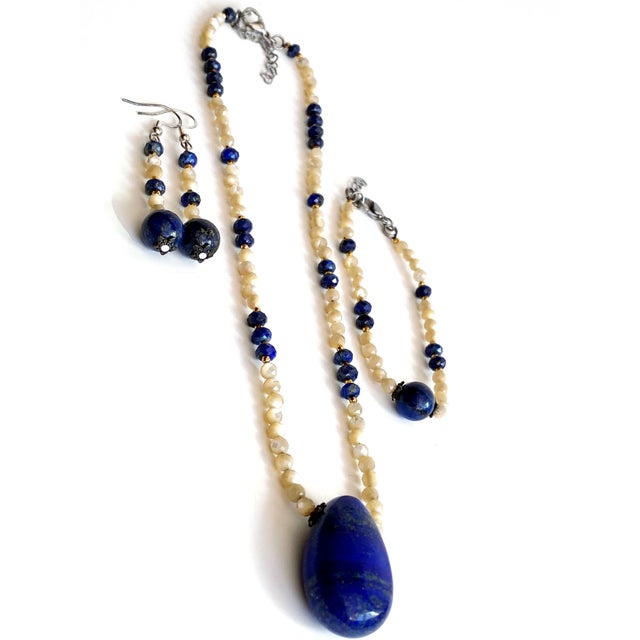 Metal Artisan Lapis Lazuli & Mother of Pearl Sterling Silver Three Piece Jewelry Parure Set For Sale - Image 7 of 9