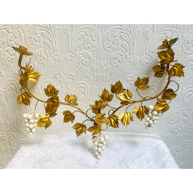 1960s Mid-Century Italian Gold Gilt Grapes and Leaves Wall Sconce For Sale - Image 9 of 9