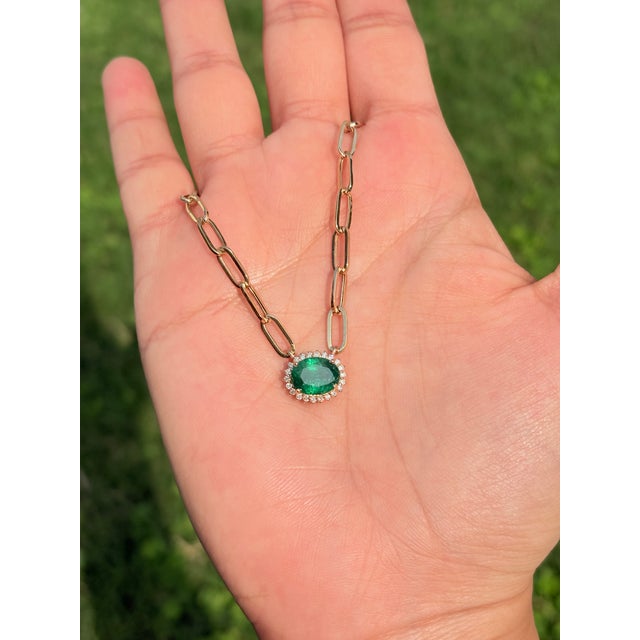 1.99ct Emerald Diamond Necklace With Modern Paperclip Chain in 14k Gold For Sale - Image 9 of 15