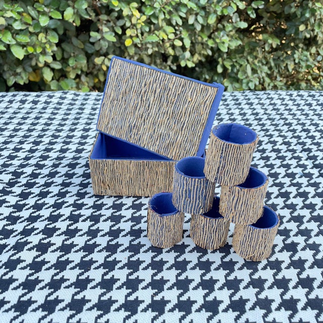 Mid Century Gold and Blue Napkin Rings and Box- 8 Pieces For Sale - Image 13 of 13