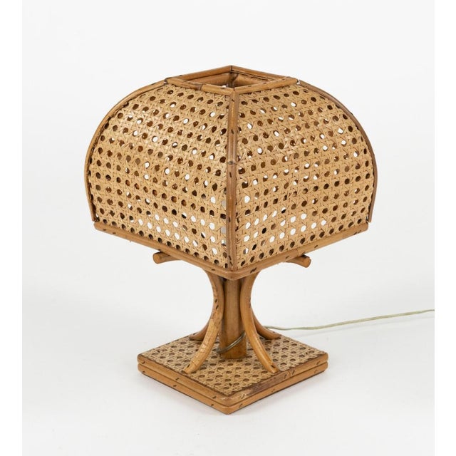 Mid-Century Modern Rattan and Wicker Table Lamp, 1960s For Sale - Image 10 of 11