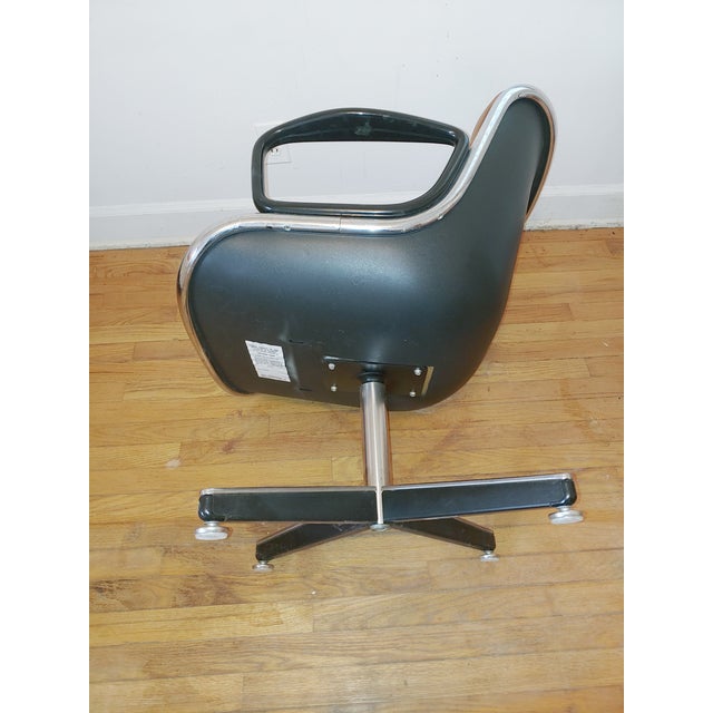 1970s 1970s Charles Pollock Executive Chairs Pair For Sale - Image 5 of 6