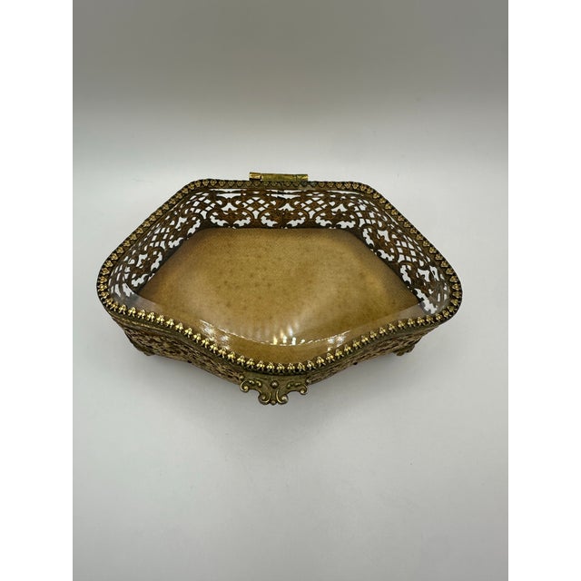 Hollywood Regency Stylebuilt Paw Foot Casket Box / Vintage Filigree Jewelry Box / Vintage Vanity Decor