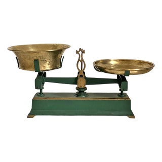 Vintage Roberval Scale with Copper Pans in Cast Iron, 1950s For Sale