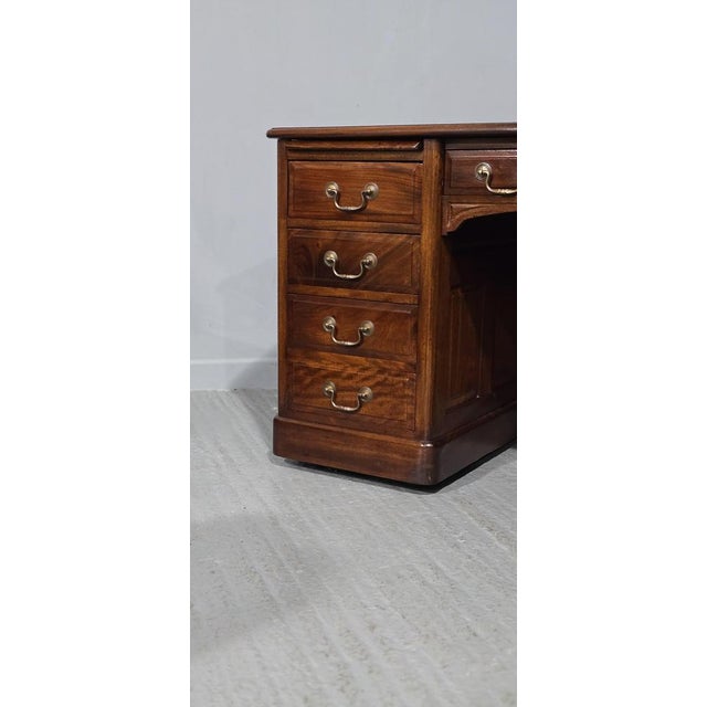 Mahogany Pedestal Desk, 1920 For Sale - Image 11 of 18