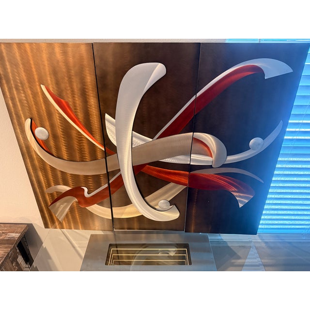 1980s Postmodern Nova Lighting "Vortex" Infinity Console Table & Matching Wall Mirror Set by Jon Gilmore - 2 Piece Statement Set For Sale In Las Vegas - Image 6 of 8