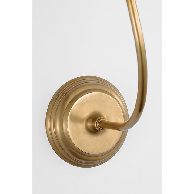 2020s Suzanne Kasler for Visual Comfort Signature Wyatt 20" Sconce in Hand-Rubbed Antique Brass with Linen Shade For Sale - Image 5 of 7