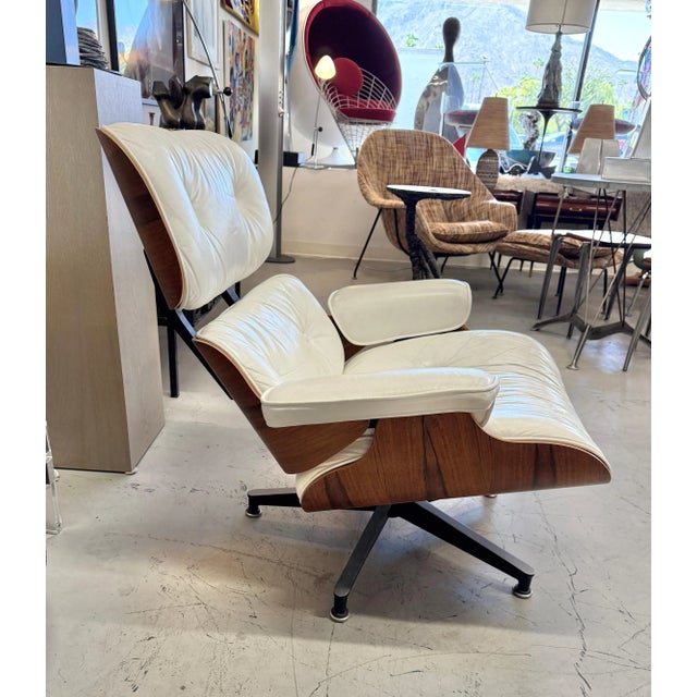 1980’s Rosewood and White Leather Herman Miller Eames Lounge Chairs For Sale - Image 11 of 13