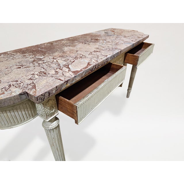 A George III White-Painted Mahogany and Marble Top Console Serving Table For Sale - Image 4 of 6