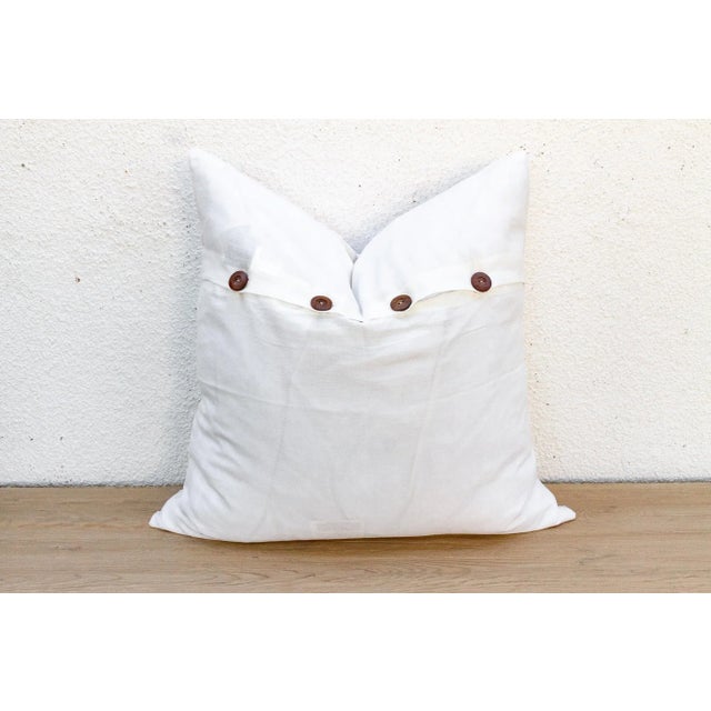 White Dahila Petals Appliqué Pillow Cover For Sale - Image 8 of 9