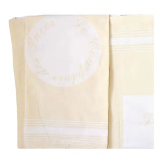 Vintage French Café Linen Set – Comptoir Des Puces, Saint-Ouen For Sale