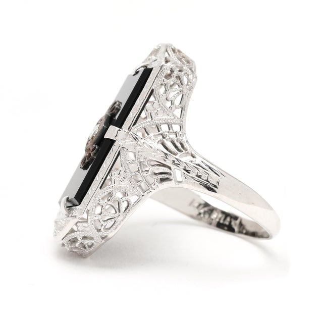 Vintage Black Onyx & Diamond Filigree Ring, 14k White Gold, Ring Size 5 For Sale - Image 4 of 7