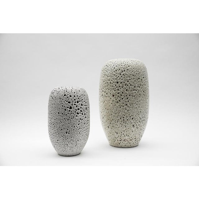 White Fat Lava Studio Ceramic Vases by Wilhelm & Elly Kuch, Germany, 1960s, Set of 10 For Sale - Image 11 of 18