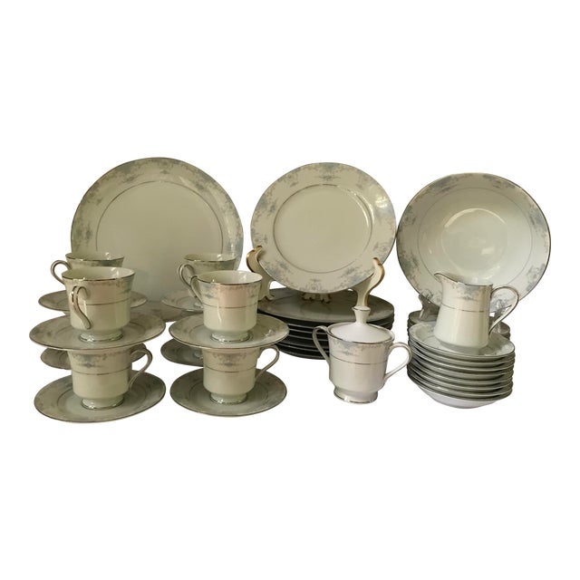 Vintage , Fashion Royale Fine China Heirloom Blue White Silver Rim Set