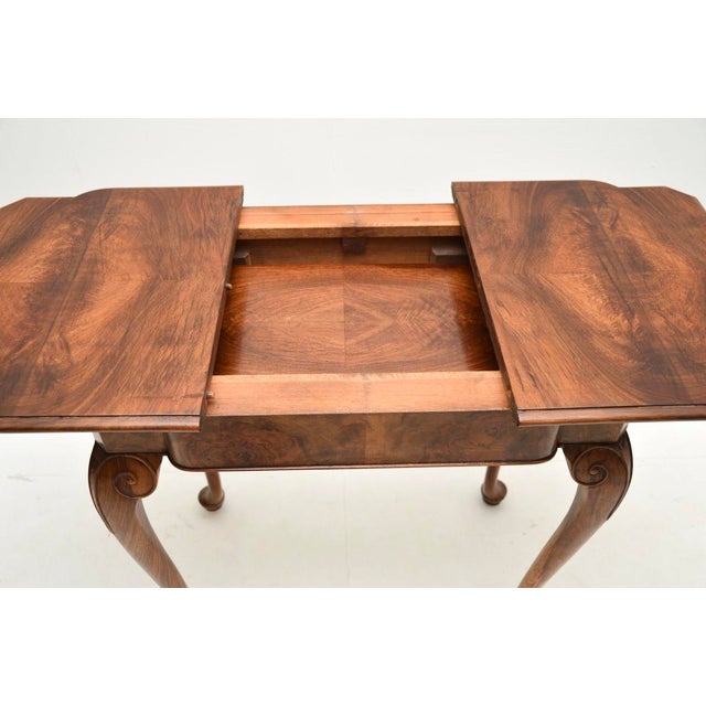 Figured Walnut Occasional Side Table, 1920s For Sale - Image 6 of 11