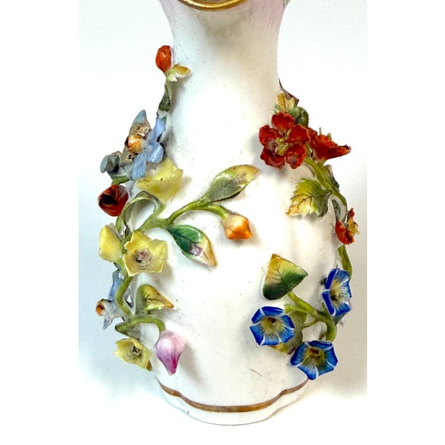 Meissen Applied Floral Porcelain Perfume Ewer Original Stopper, Germany, 1875 For Sale - Image 13 of 17
