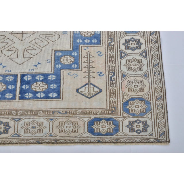 1960s Anatolian Faded Wool Decorative Modern Rug For Sale - Image 9 of 11
