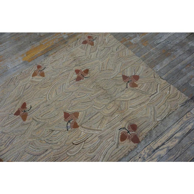 1940s Mid 20th Century American Hooked Rug For Sale - Image 5 of 11