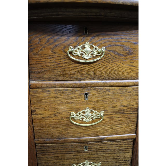 Rare Victorian Quarter Sawn Oak Lingerie Chest For Sale In Philadelphia - Image 6 of 13