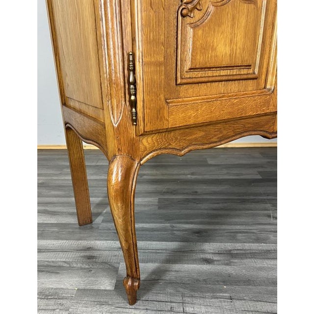 Vintage French Louis Style Oak Dressing Table with Mirror For Sale - Image 11 of 14